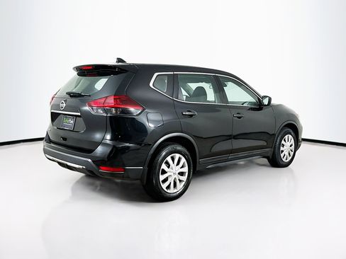 Used 2020 Nissan Rogue S image 9