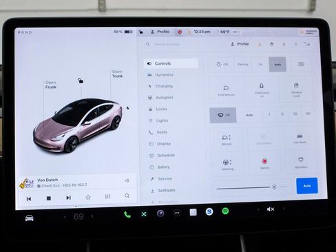 Used 2020 Tesla Model 3 Long Range image 24