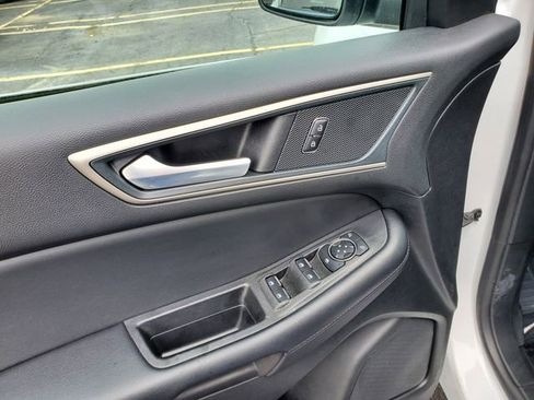 Used 2024 Ford Edge SEL w/ Convenience Package AWD/4WD image 10