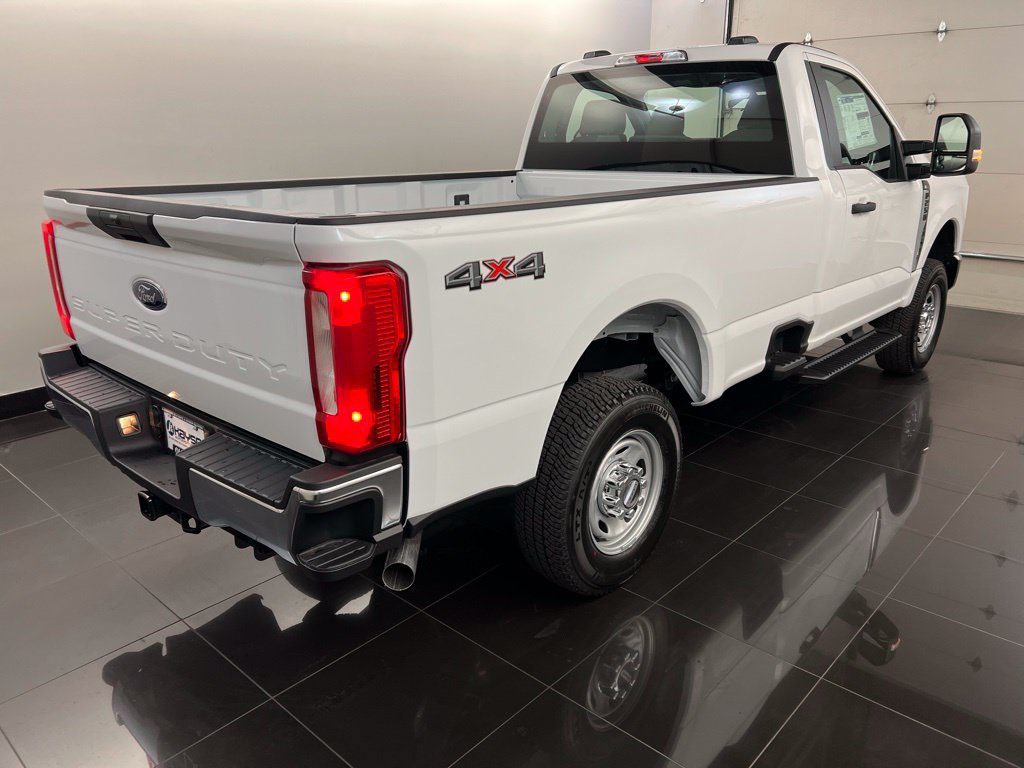 New 2026 Ford F250 XL w/ XL Chrome Package AWD/4WD image 6