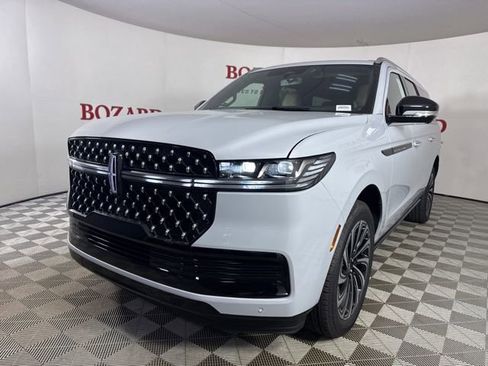 New 2025 Lincoln Navigator L Black Label image 3