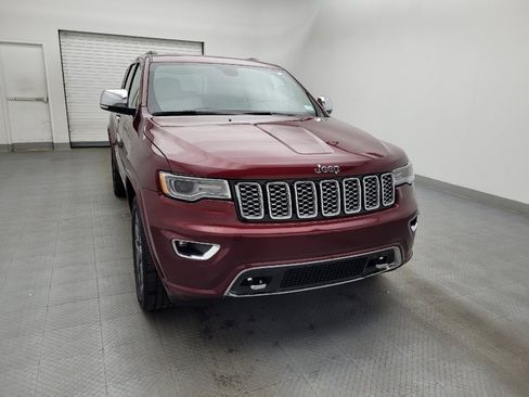 Used 2018 Jeep Grand Cherokee Overland image 14