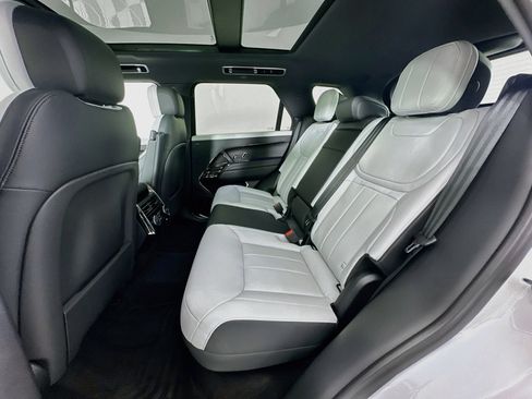 Certified 2025 Land Rover Range Rover Sport Dynamic SE AWD/4WD image 23