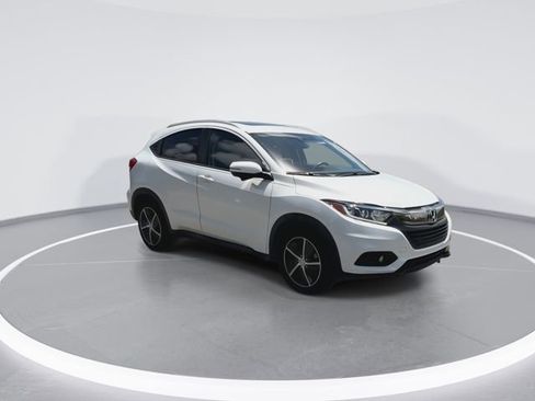 Used 2022 Honda HR-V EX-L image 2