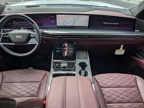 New 2026 Cadillac Escalade ESV Sport image 17