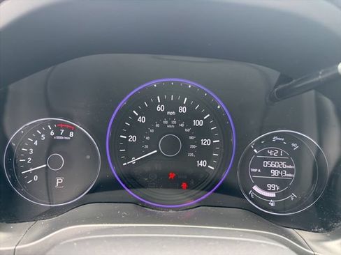 Used 2020 Honda HR-V LX image 8