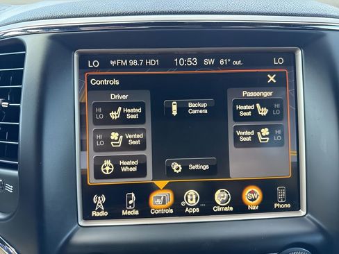 Used 2017 Jeep Grand Cherokee Overland image 24