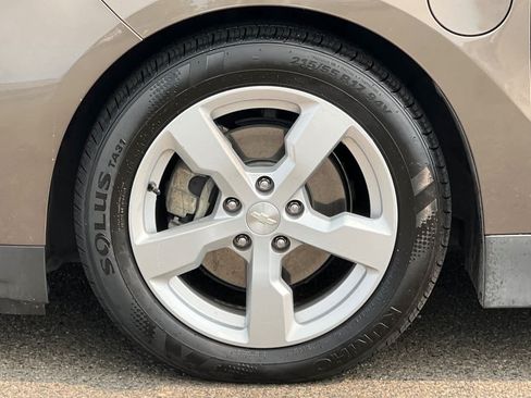 Used 2014 Chevrolet Volt Premium w/ Premium Trim Package FWD image 31