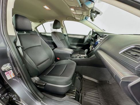 Used 2019 Subaru Legacy 2.5i Premium AWD/4WD image 27