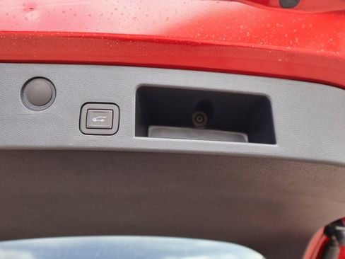 New 2026 GMC Terrain Denali w/ LPO, Floor Liner Package image 6