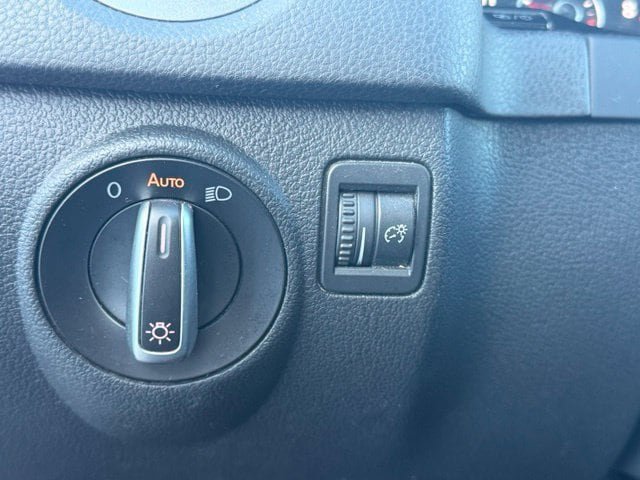 Used 2016 Volkswagen Tiguan S FWD image 21