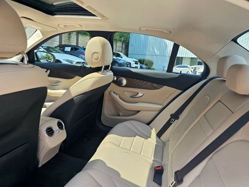 Certified 2021 Mercedes-Benz C 300 4MATIC Sedan image 10