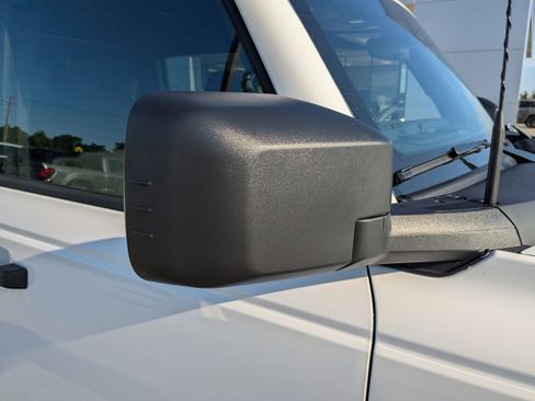 New 2025 Ford Bronco 4-Door image 12