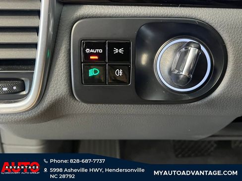 Used 2019 Porsche Cayenne image 17