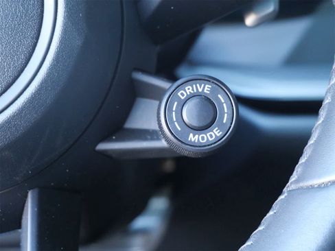 Certified 2023 Porsche 911 Carrera image 13