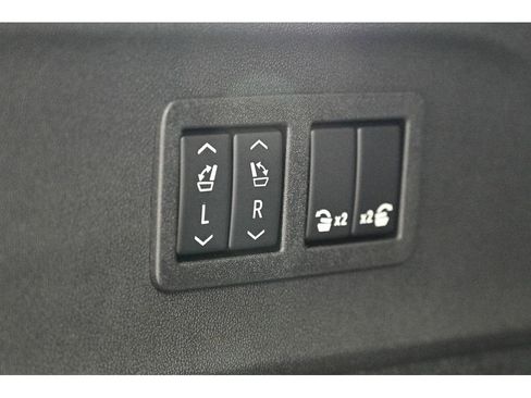 New 2025 Cadillac Escalade IQ Luxury 2 image 76