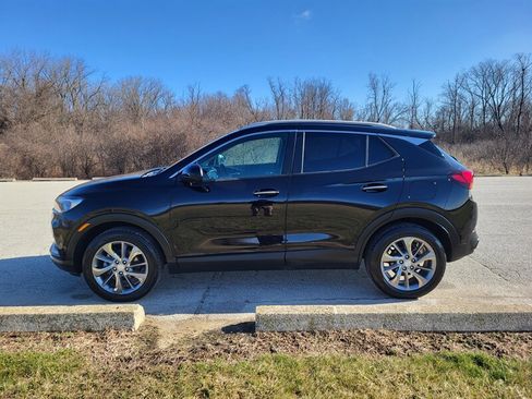 Used 2020 Buick Encore GX Select w/ Experience Buick Package image 3