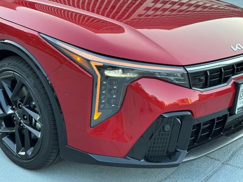 New 2025 Kia K4 GT-Line Turbo image 9