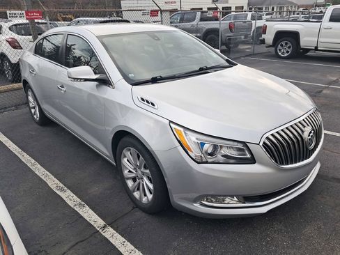 Used 2014 Buick LaCrosse Leather image 6