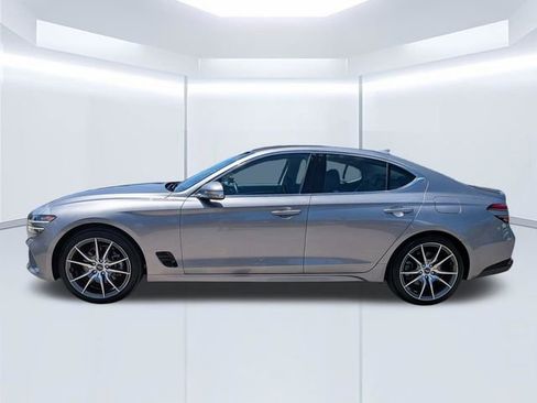 Used 2023 Genesis G70 2.0T AWD/4WD image 7