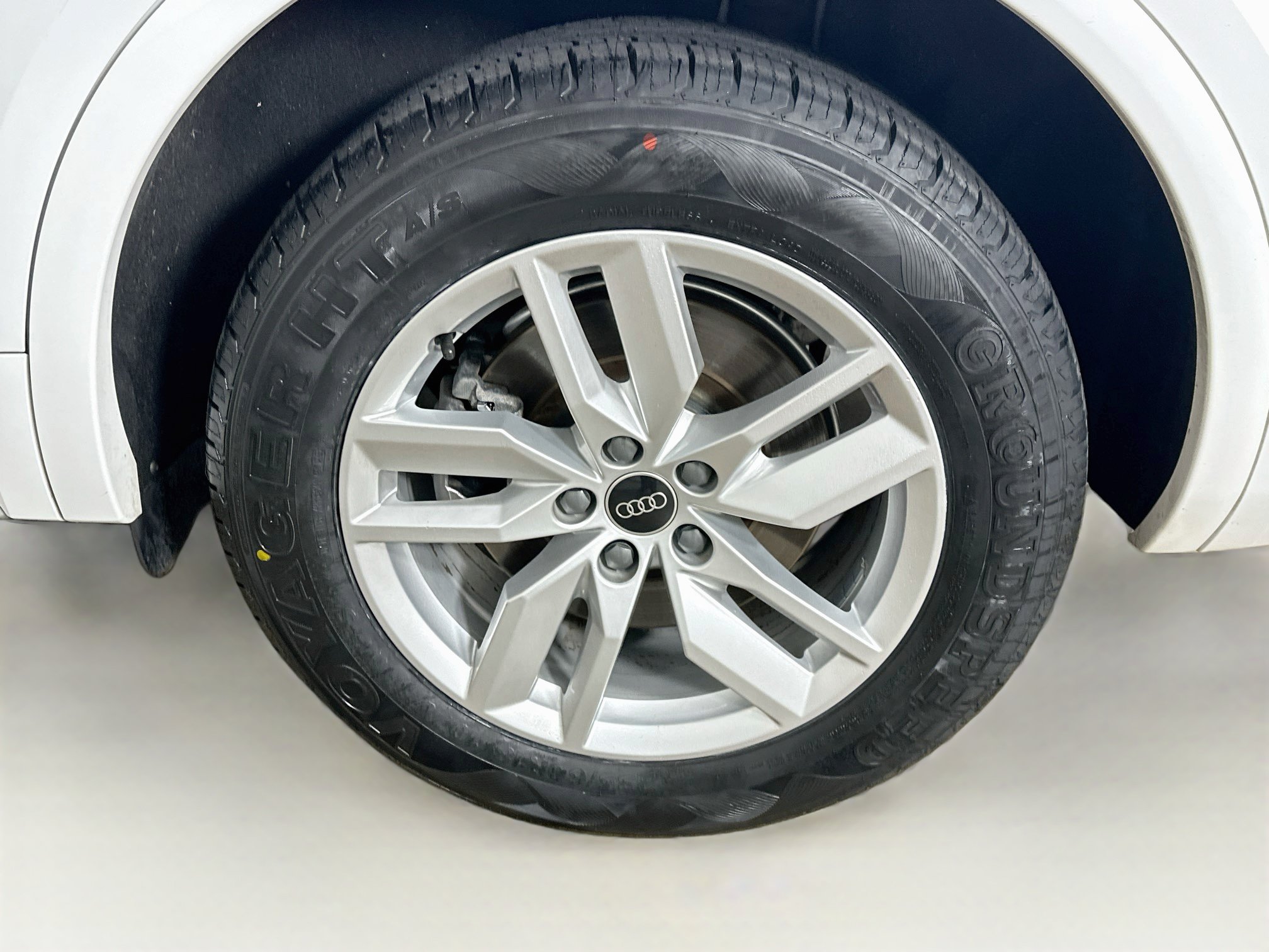 Used 2024 Audi Q5 2.0T Premium AWD/4WD image 11
