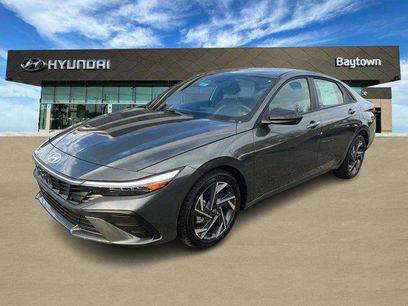 New 2025 Hyundai Elantra Sport