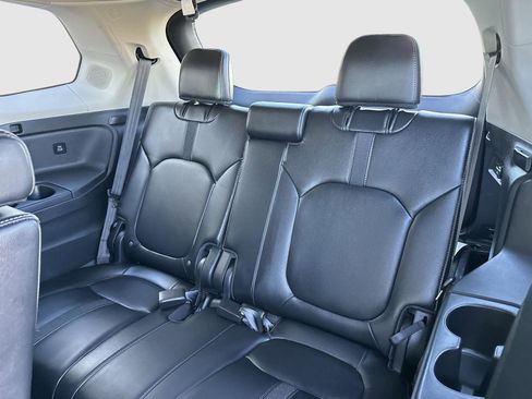 Certified 2023 Honda Pilot Touring image 28