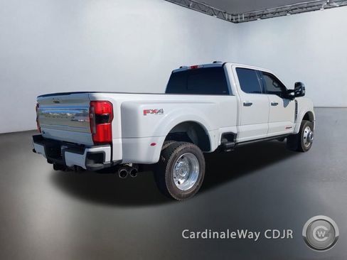 Used 2024 Ford F450 Limited w/ FX4 Off-Road Package image 21
