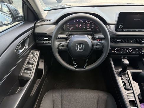 Used 2024 Honda Accord EX image 13