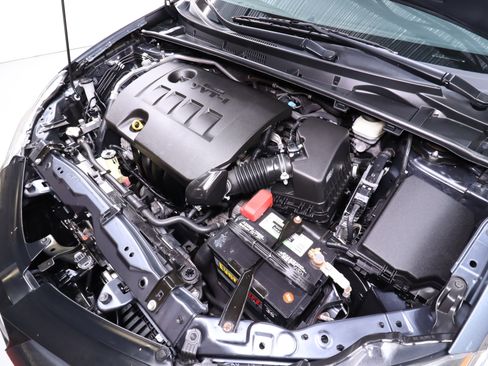 Used 2019 Toyota Corolla LE image 27