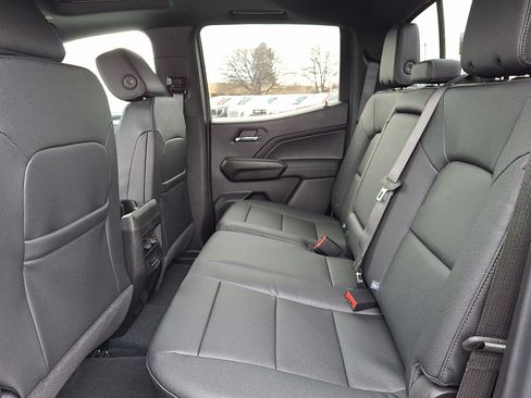 New 2026 GMC Canyon Elevation w/ Convenience Package image 5