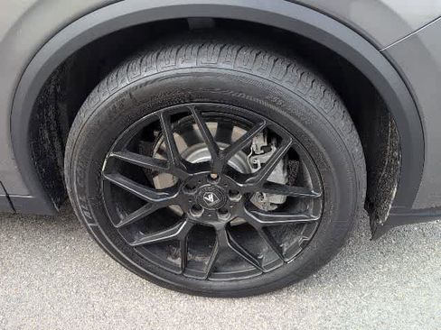 Used 2025 Acura MDX SH-AWD image 9