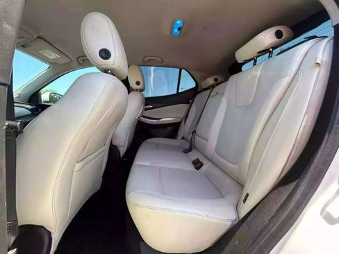 Used 2022 Buick Encore GX Select w/ Advanced Technology Package image 27