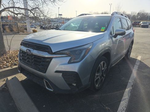 Certified 2023 Subaru Ascent Touring image 2