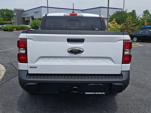 Certified 2024 Ford Maverick Lariat w/ Black Appearance Package FWD image 5