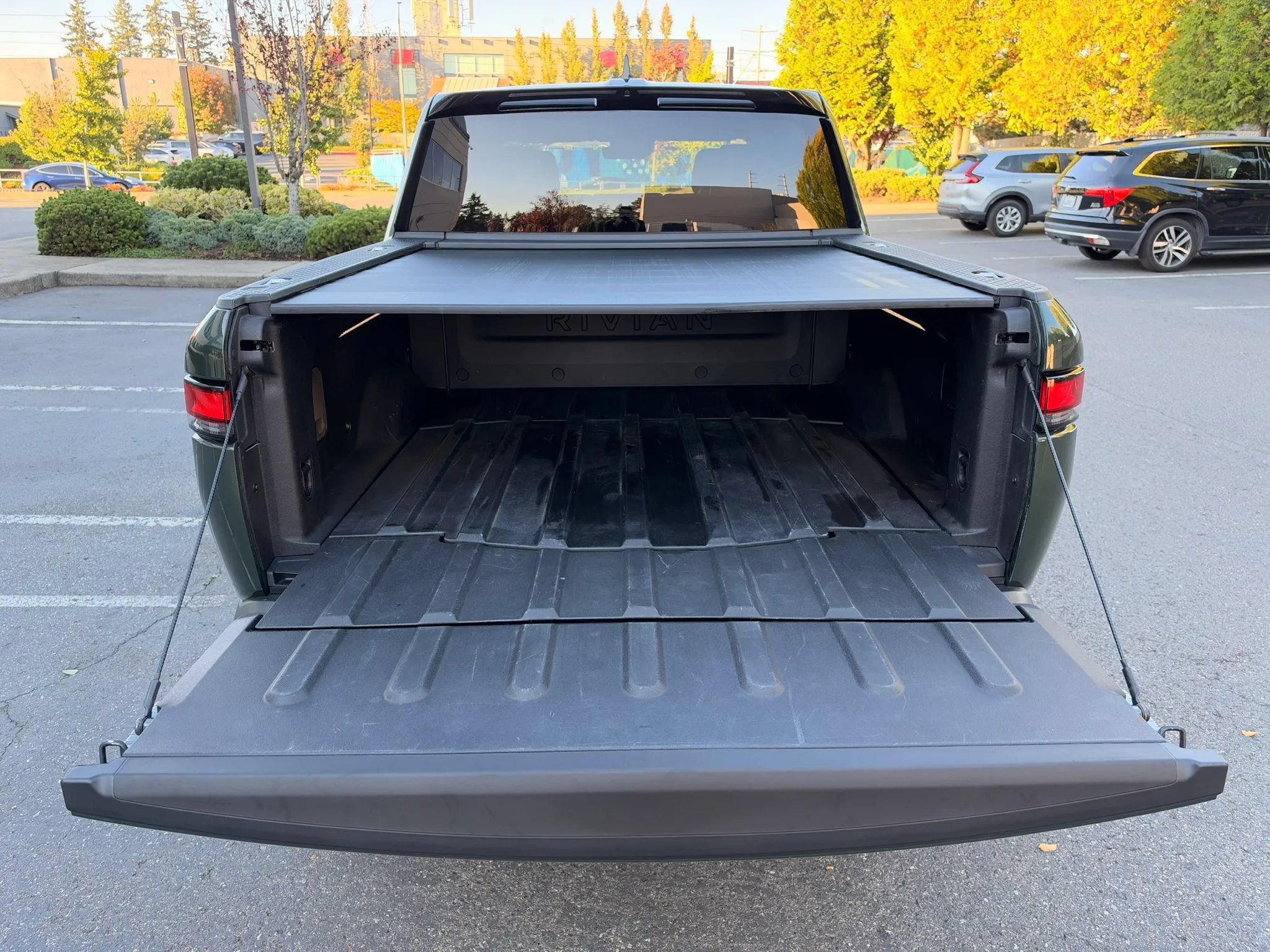 Used 2022 Rivian R1T Adventure AWD/4WD image 23