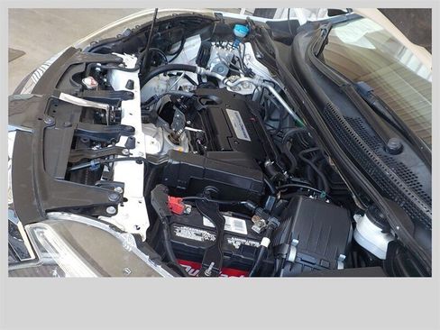 Used 2015 Honda CR-V Touring image 40