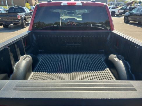 Used 2024 Ford F150 XLT AWD/4WD image 7