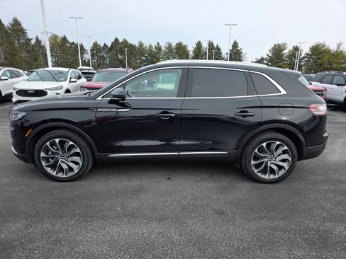 Used 2022 Lincoln Nautilus Reserve w/ Equipment Group 201A image 2