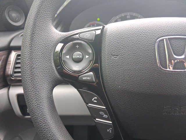 Used 2017 Honda Accord EX image 16