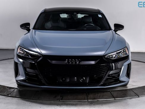 Used 2022 Audi e-tron GT Premium Plus w/ Performance Package image 8