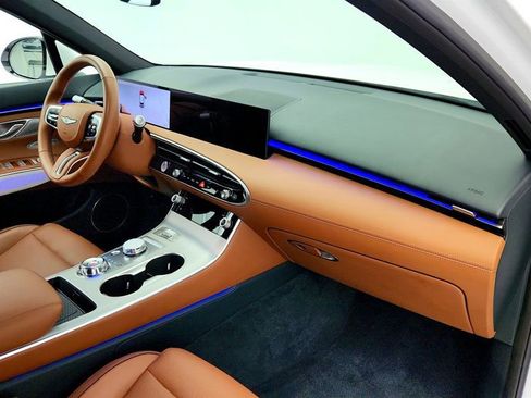 Used 2026 Genesis GV70 2.5T Advanced image 25