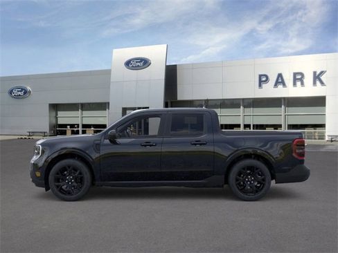 New 2025 Ford Maverick Lariat w/ Black Appearance Package image 3