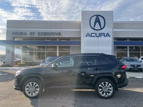 Used 2025 Toyota RAV4 XLE Premium w/ Weather Package image 2