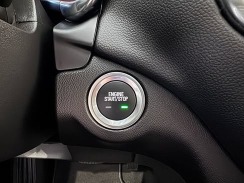Certified 2024 Chevrolet Equinox LT AWD/4WD image 20