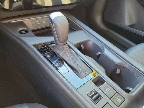 New 2026 Nissan Sentra SV w/ SV Convenience Package FWD image 10