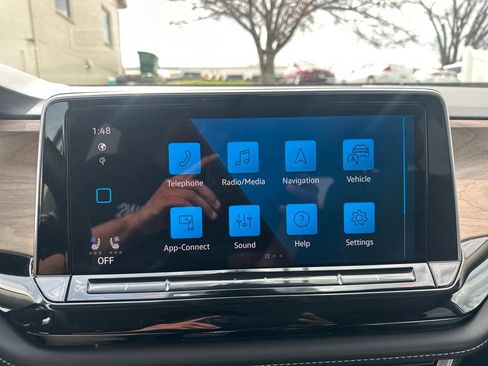 Used 2024 Volkswagen Atlas SE image 14