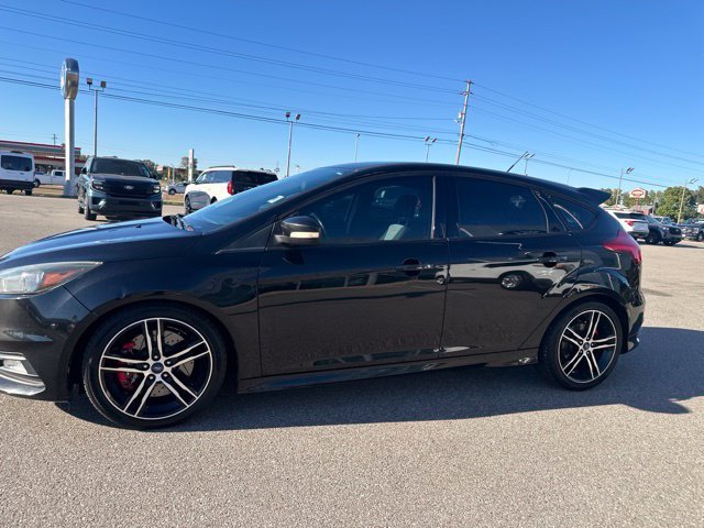 Used 2015 Ford Focus ST FWD image 26