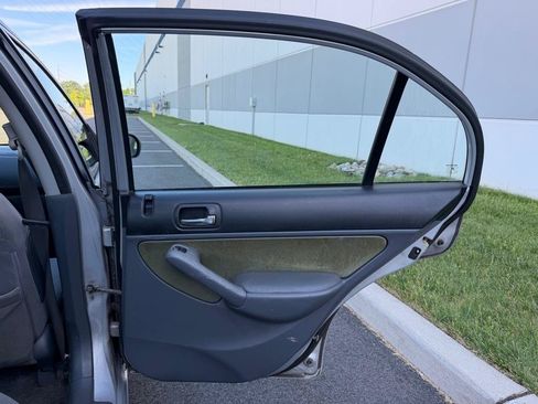 Used 2005 Honda Civic EX image 14