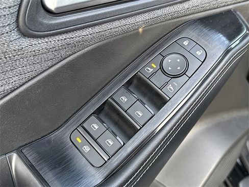 Used 2023 Nissan Rogue SV image 24